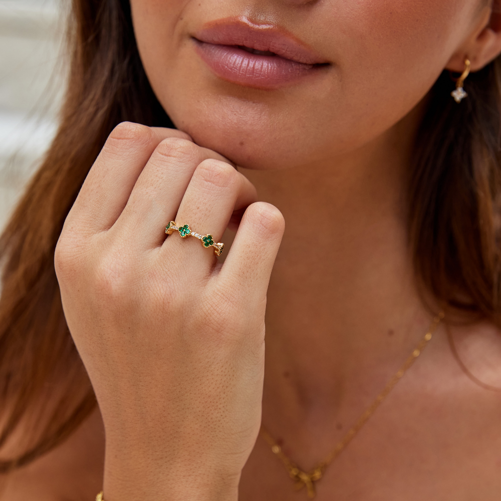 Four-Leaf Clover Crystal Ring - Symbol of Luck