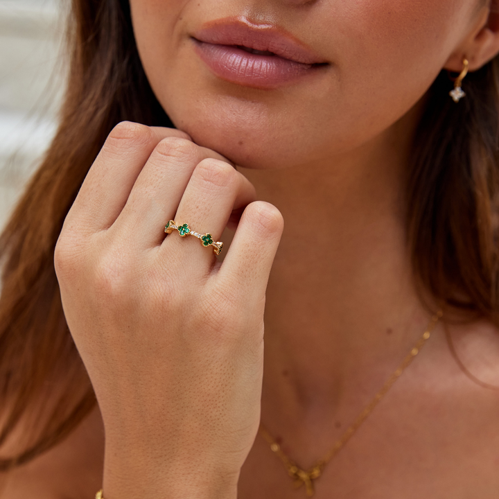 Four-Leaf Clover Crystal Ring - Symbol of Luck