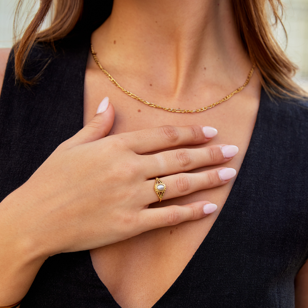 Royal Vintage Pearl Ring