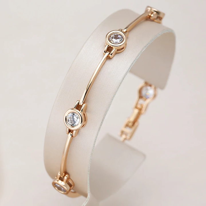 Elegant bracelet with zirconia in gold